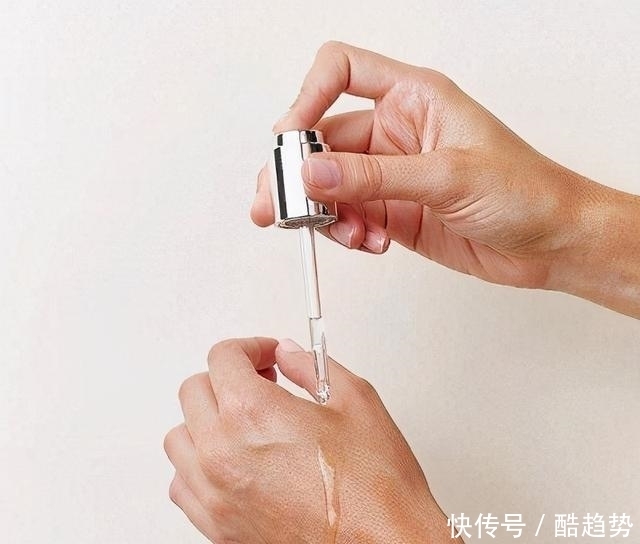 面部ps？有了它，痘印花脸都救活了，保湿度更无可挑剔