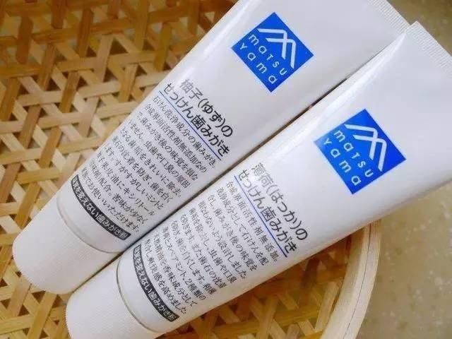 这些洗面奶温和深层清洁去黑头，不假滑不紧绷，打造肌肤水润空气感