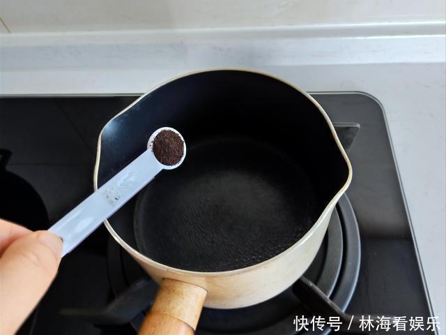 早餐|拌一拌又香又软,好吃到怀疑人生,5元钱承包你的早餐