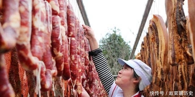 吃货|中国吃货在国外晒腊肉“被举报”,老外给的理由让人哭笑不得!