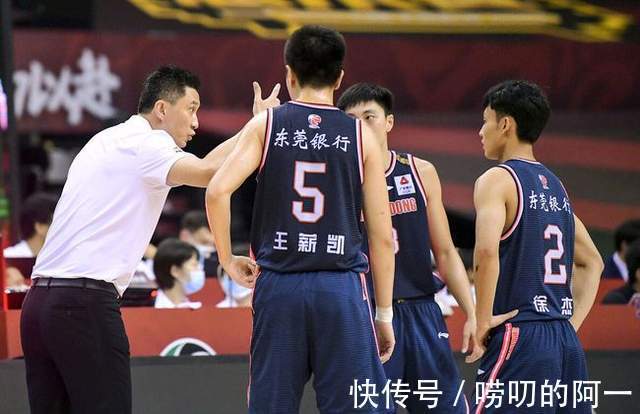 可视作|2022年CBA最新积分榜排名:争冠集团大乱斗,广东12胜4负仅排第七