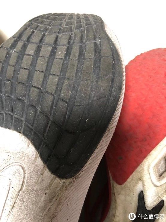 Nike Zoom Fly 3，这双鞋子究竟合适什么场景？