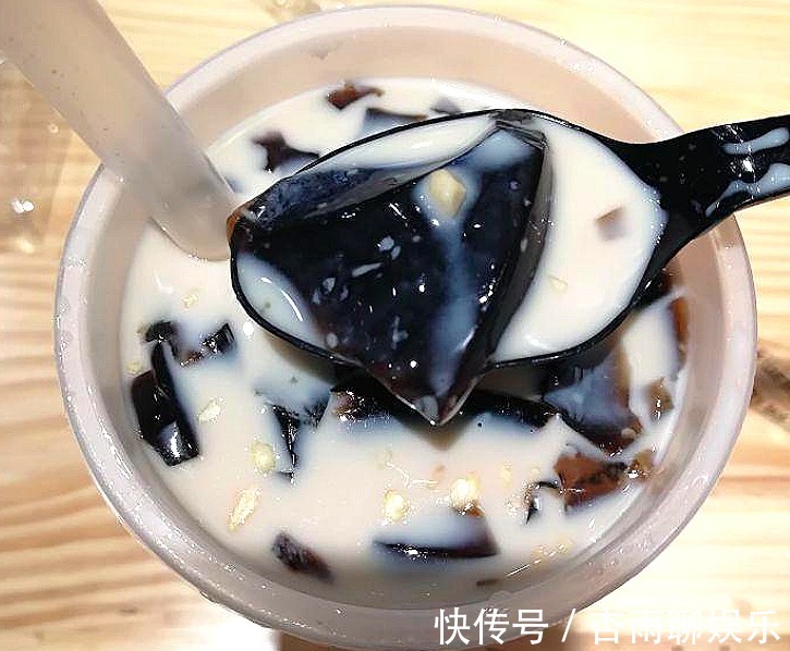 仙草|买奶茶时,聪明人从不加此4种配料,老板不懂的人才最爱加来吃