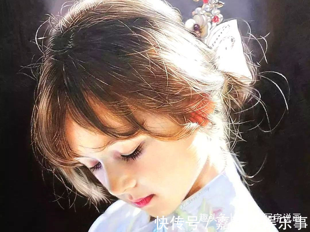 陈洪标#清华美院“女男神”PK冷军,用一支铅笔画人体,比照片还逼真细腻