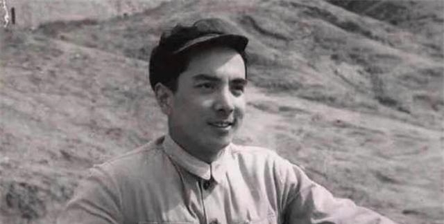 拒之门外|单位加班回家迟到,他被妻子拒之门外,无奈在公园选择自杀