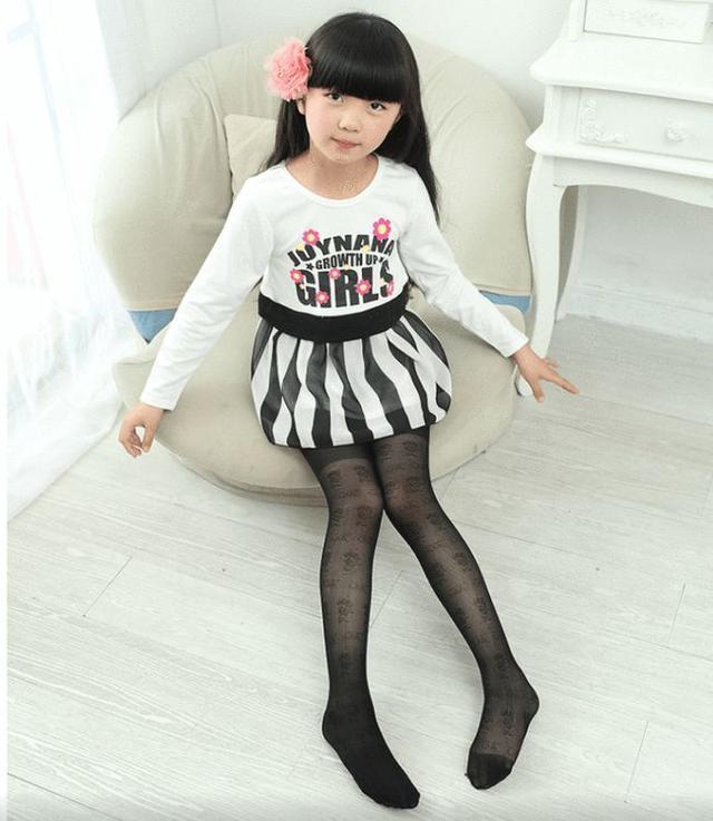 王女士|“儿童丝袜”悄然流行,宝妈质疑店家被怼:思想不健康