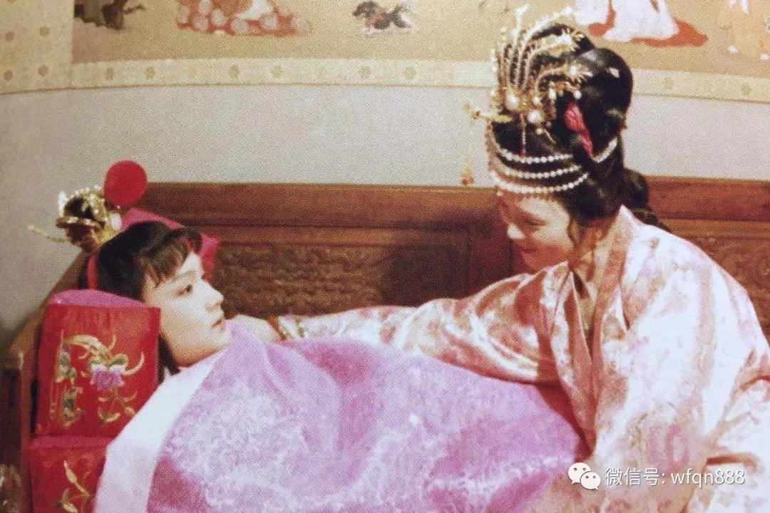 薛宝钗#秦可卿究竟什么来历?并非皇家女儿,她只不过是曹雪芹的“幻笔”