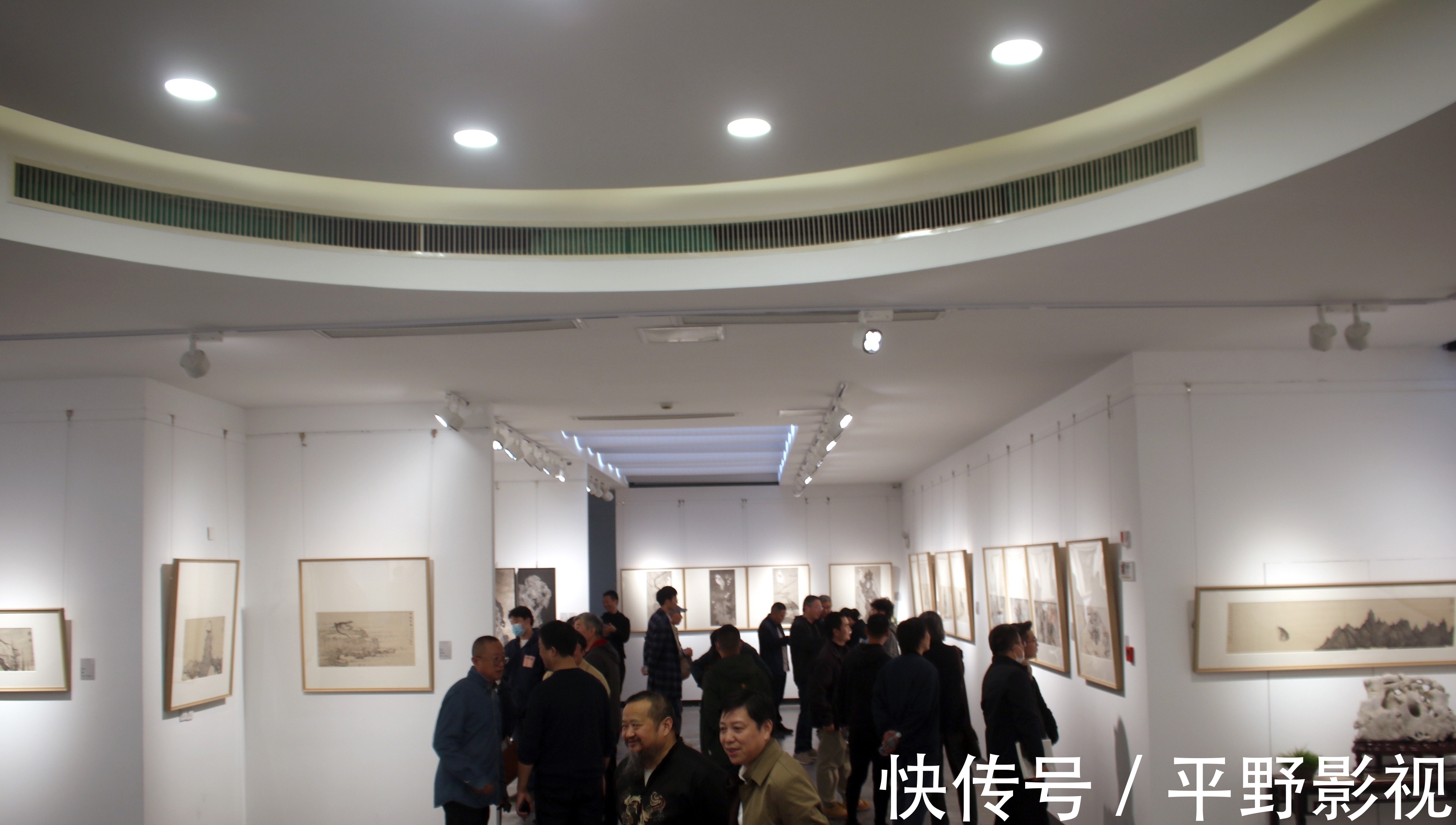 三元美术馆&中国画湖石主题邀请展在苏州三元美术馆开展