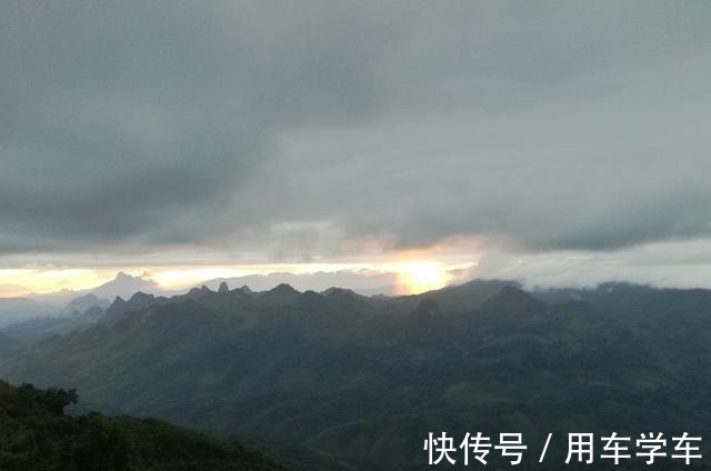 湛然&七律.远山霞光（旅途感怀）！