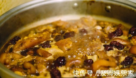 大厨|大厨教你在家如何卤猪蹄，Q弹爽滑不油腻，色泽鲜艳，孕妇更爱吃
