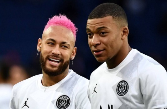 歐冠|巴黎能問鼎歐冠？足壇巨星提出質疑，我身處銀河戰(zhàn)艦5年也沒奪冠