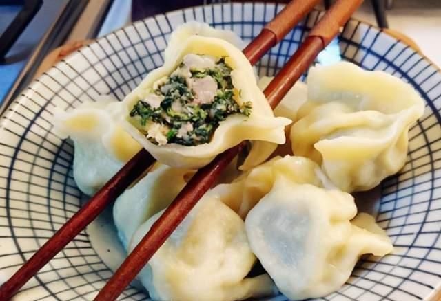 冬天吃饺子,我家最爱的馅,比白菜香比萝卜鲜,鲜嫩多汁还解馋