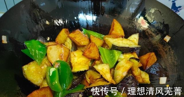 土豆|茄子和它是绝配下饭菜，口感不输大鱼大肉，5块钱做一大盘！