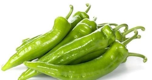 辣椒炒肉丝|买青椒时,什么样的青椒是辣的?菜农:牢记这3点,一挑一个准