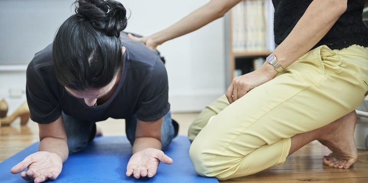 孕妈|超“硬核”孕妈走红,怀孕8个月体重56公斤,腹部线条令人羡慕