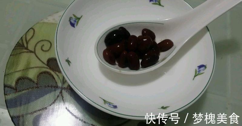铁皮石斛|黑豆这样做，我家常年不断，每天吃一点，健康养生