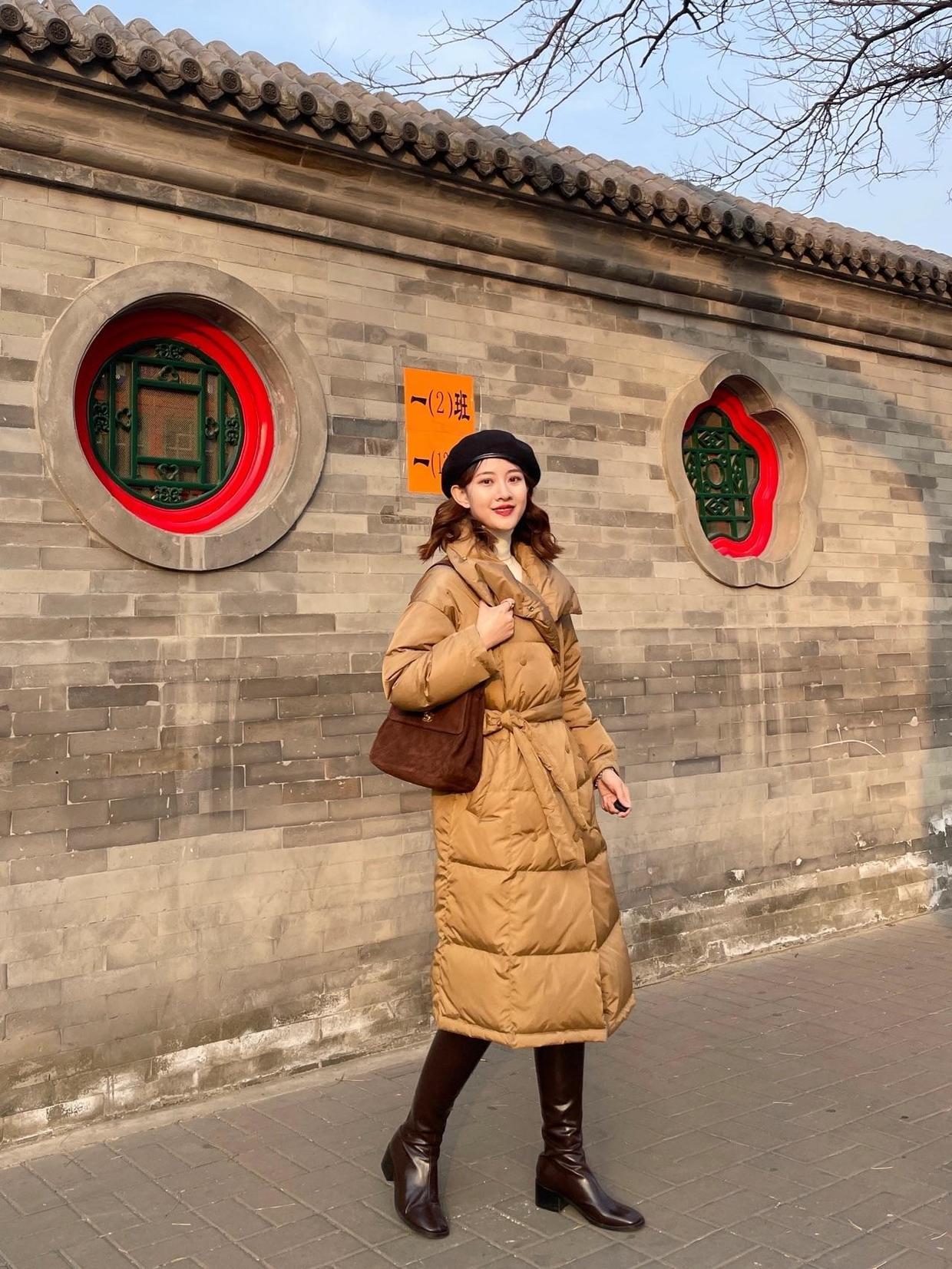 茧型 这是什么神仙搭配?超长款羽绒服让你暖暖过冬,无惧寒风