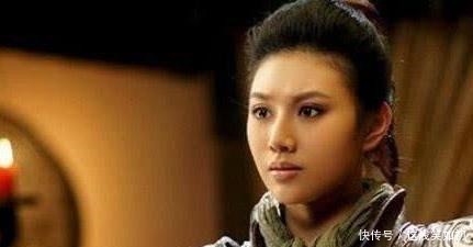 一代女将死后埋了四十八座坟,四十八个送葬队伍全毒死!