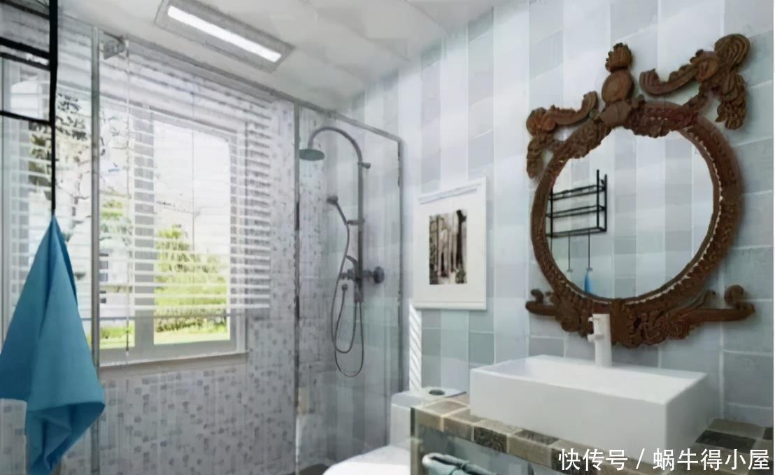行家|卫生间贴瓷砖时,我坚持在瓷砖下面空一行,师傅一听:遇到行家了