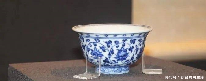 仅存|比鸡缸杯还要珍贵的杯子:带年款者已知仅存4件