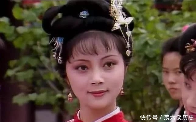 年少只爱林黛玉,中年方懂宝钗难