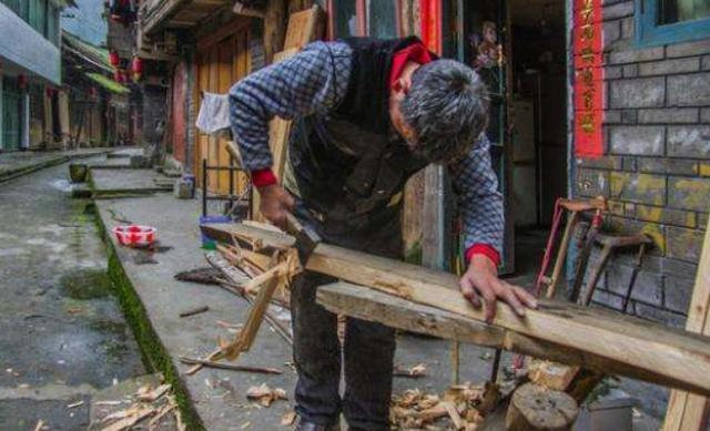 们大家都知|古人有哪“四不摸”女人的腰,光棍的物品,剩余两个都听过