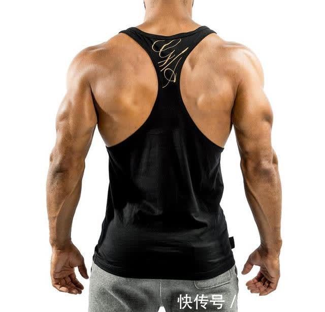 手臂|让肱二头肌越来越饱满，“哑铃向上弯曲”坚持练起来