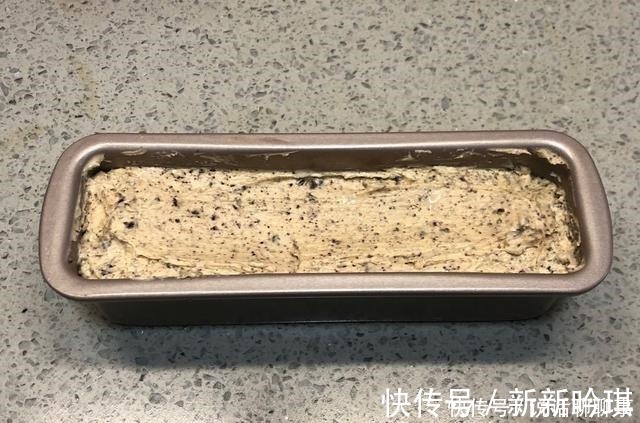 家有烤箱,试试这蛋糕做法,松软香甜,比例特好记,新手一学就会