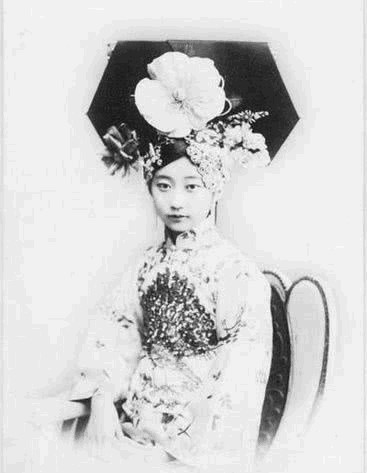 真容|清朝妃子的真容,图3样貌不输孟小冬,图7是珍妃的亲姐姐