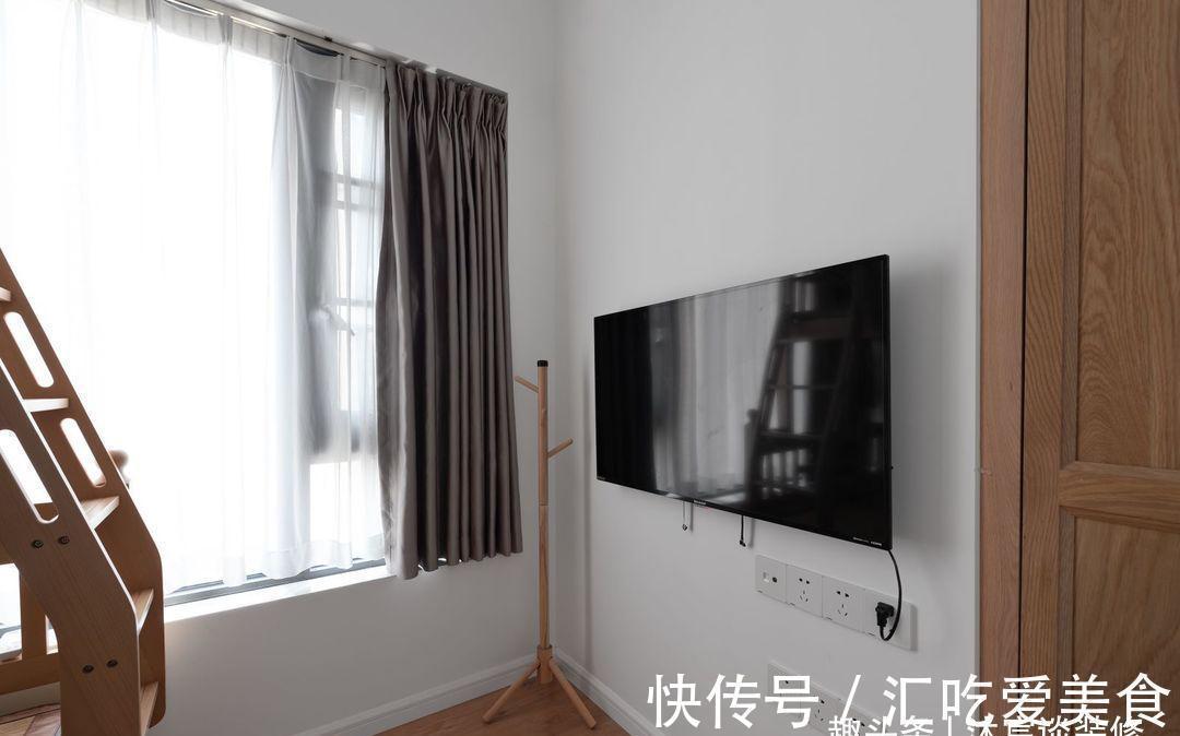 家居|客厅不要茶几和电视,77㎡越住越大,室内干净清爽,把人深深迷住