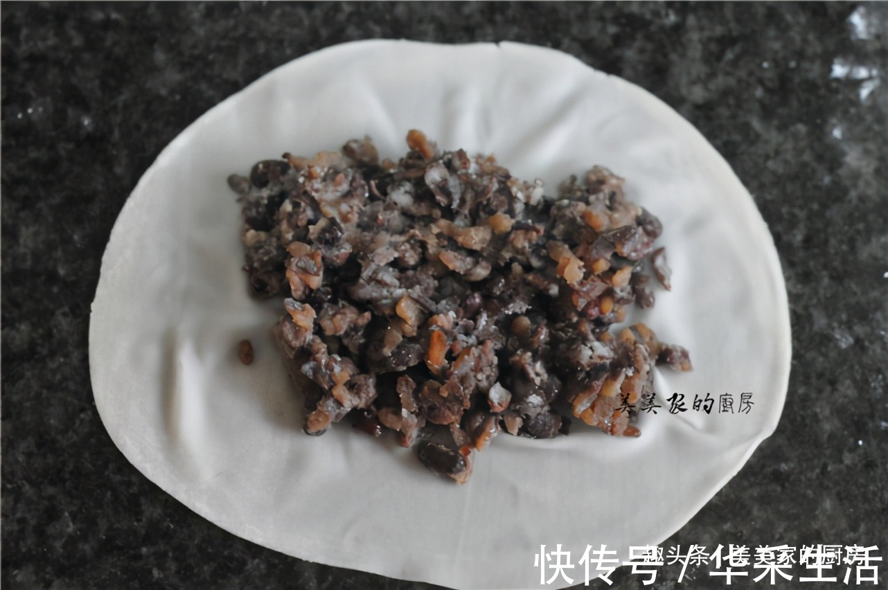 糯米红豆|早餐吃此物,胜过10个肉包子!煎一煎就出锅,又香又糯好解馋!