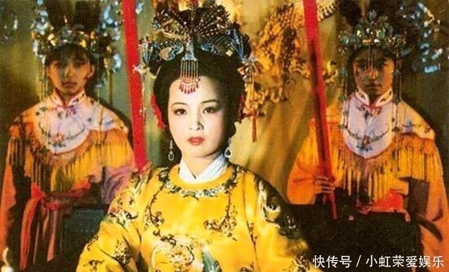 后宫|贾元春被封为贵妃,为何又突然在后宫失宠?答案就藏在这道圣旨中
