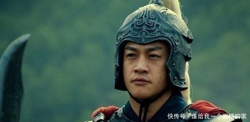 吕布|吕布都不敢和关羽正面抗衡，他却说关羽不是对手，是自不量力？