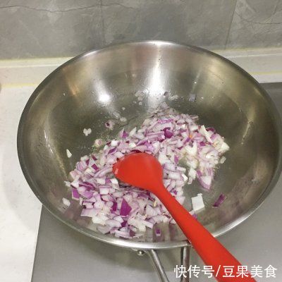厨娘教你一招巧做日常咖喱饭 超简单
