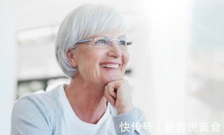 姨妈|“衰老”的慢的女人,大多会有3个特征,若占一个,也值得高兴