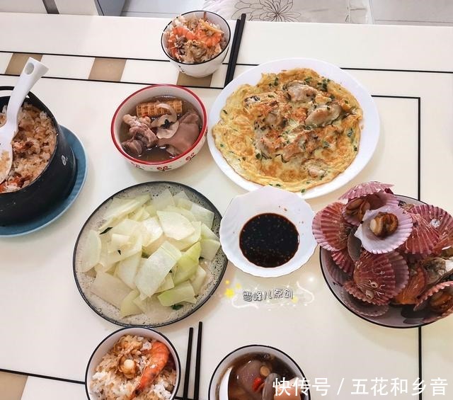  身体|母子俩的午餐这样吃，营养好身体棒，网友有这样的老妈真羡慕