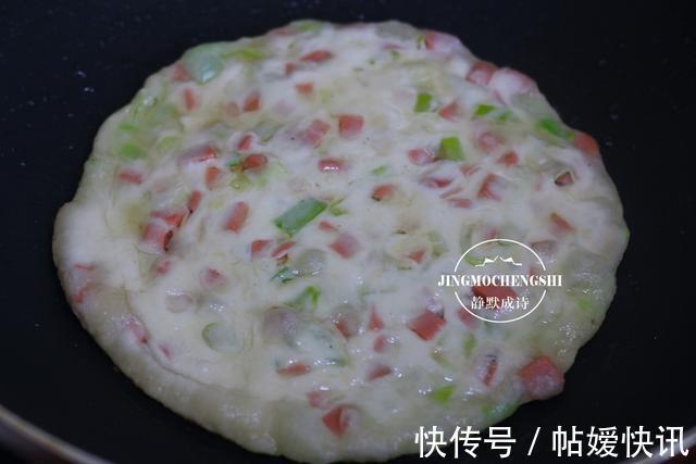 好的烙饼,要外酥里嫩,层次丰富,掌握这些要点,一次就能成功