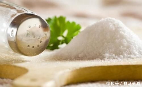 华子|水喝多了尿就多？肾功能正常的人，多长时间把水变成尿？