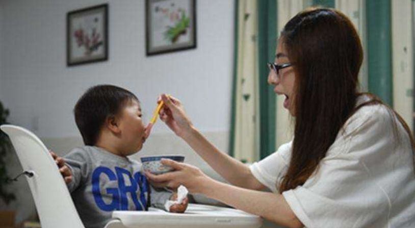 丽丽|长大懦弱又自卑的娃,背后多半有这3种妈,中了的要及时改正