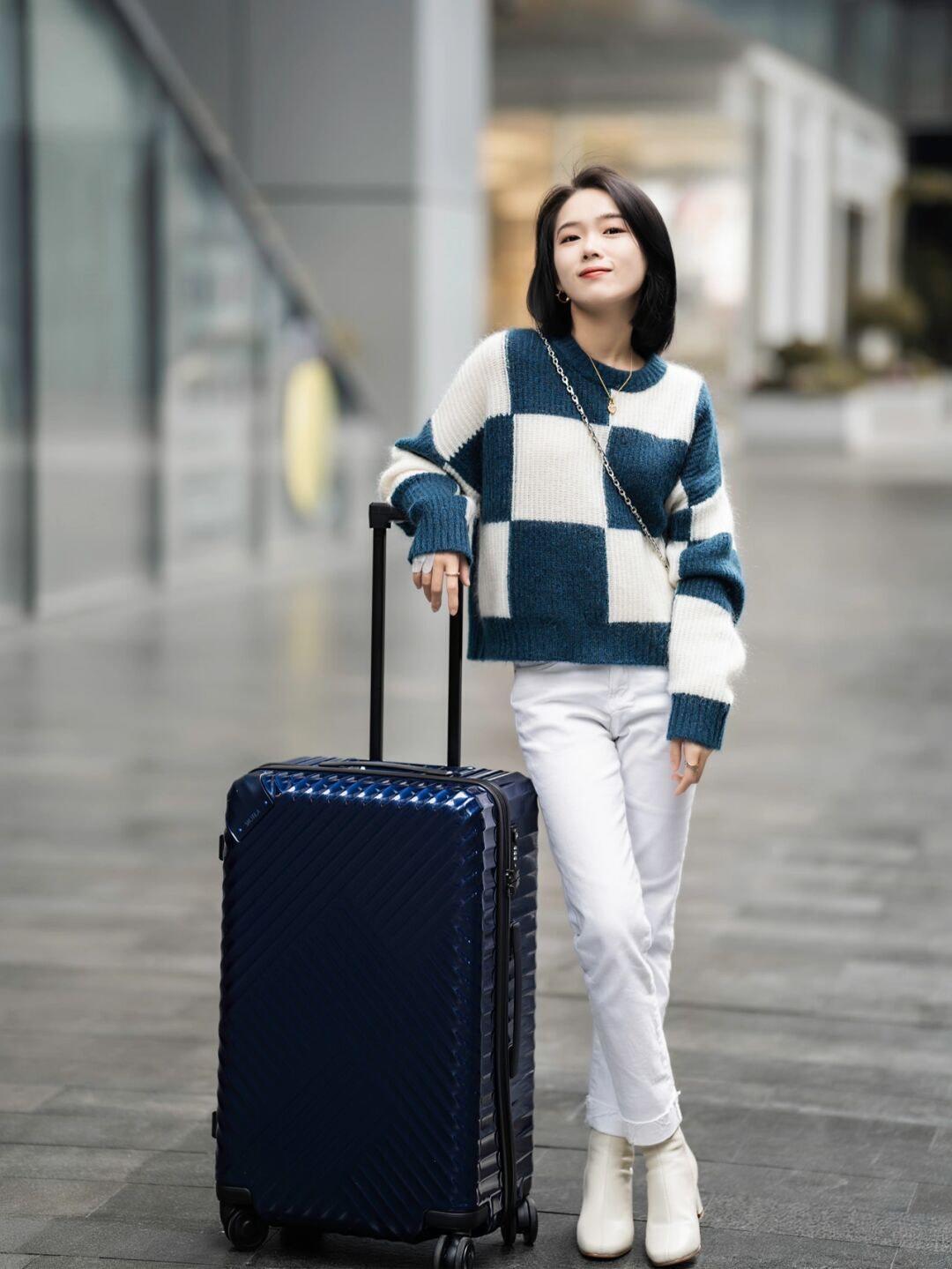 皮裤|今年流行这种棉裙,搭配蕾丝打底衫,保暖又性感!