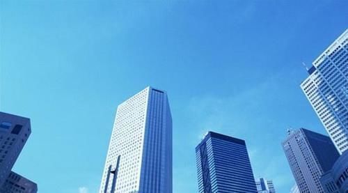 实体经济|今年是买房好时机内行人说出了原因，刚需者可以行动了