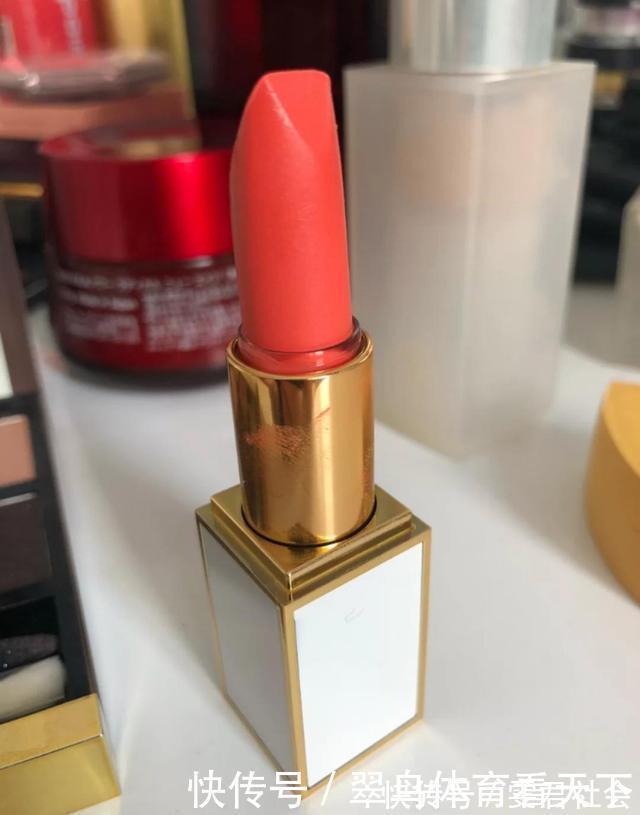 ysl 这些爆款口红求求你们不要买!真心不好用~