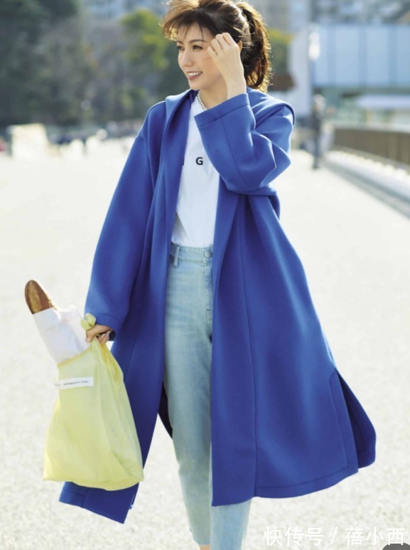 半身裙 新年穿外套有讲究,牢记“穿长不穿短”,学会了助你拥有强大气场