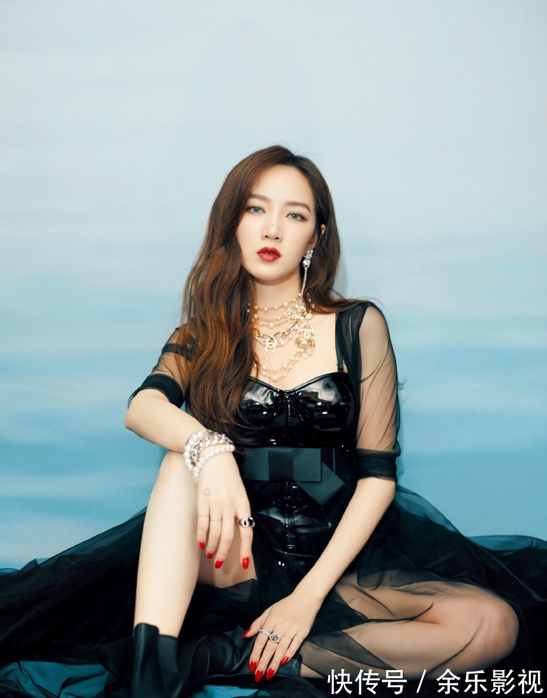 从《大湾仔的夜》的爆火,来看《追光吧》比《披荆斩棘》差在哪?