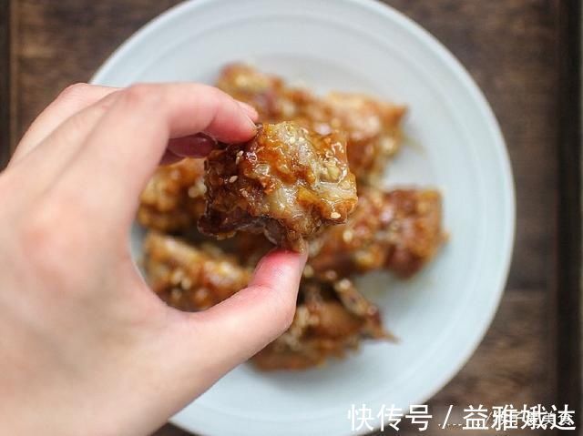 世界杯|排骨这样做,不用一滴油,简单省事还好吃,端上桌根本不够分