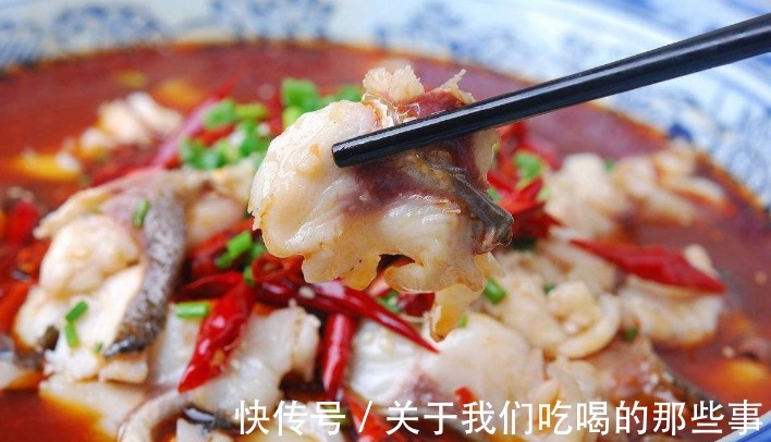 哪些鱼适合冬天吃？聪明人选这4种，肉肥味鲜营养高，价格还便宜