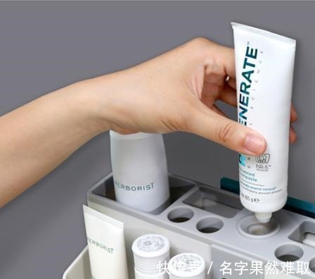 卫生间|去了舅舅家才发现,有钱人卫生间不装毛巾架,看看下图,太上档次!