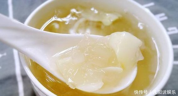 雌激素|女人上了45岁,常吃一物,补充雌激素,祛斑养颜,预防妇科疾病