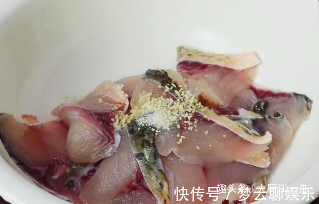 鱼片|做酸菜鱼时,很多人第一步就没做对,教正确做法,鱼片嫩滑无腥味