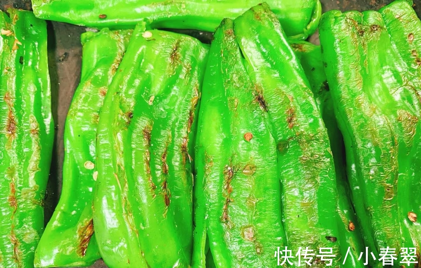 青椒蒂|做虎皮青椒,先放青椒是大错特错!少了1步,难怪不起皮不入味